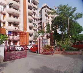 4 BHK Apartment For Rent in Gulmohar Garden Sector 44 Noida  7516484