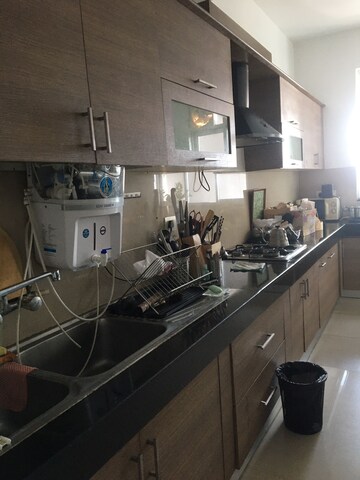 Kitchen in 3.5 BHK Apartment at Ireo Victory Valley, Sector 67 – for Sale