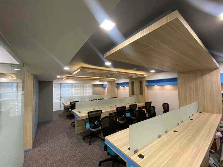 Team Area, vijay nagar Commercial Office Space 2100 Sq.Ft. In Vijay Nagar Indore 7516974