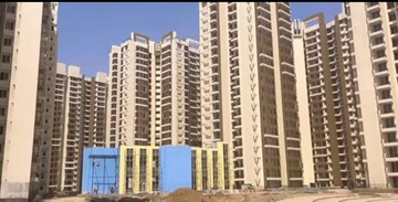 3 BHK Apartment – Exterior View View at Amrapali Golf Homes, Sector 4, Greater Noida - for Sale