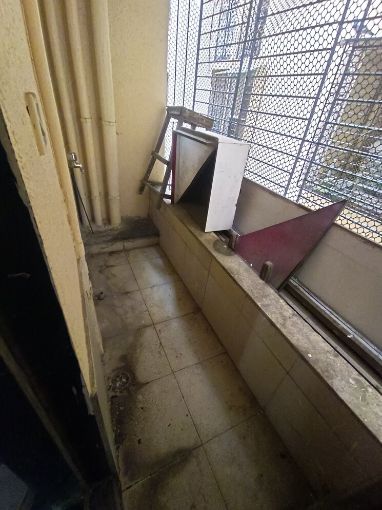 Balcony, ssb-ashok-nagar 2 Bedroom 1100 Sq.Ft. Apartment In Balkum Pada Thane 7517181