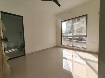 Room in 1 BHK Apartment at Vaishnavi Heights Kalyan East, Kalyan East – for Sale