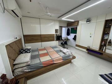 Room in 3 BHK Apartment at SMR Vinay Iconia Hyderabad, Kondapur – for Sale