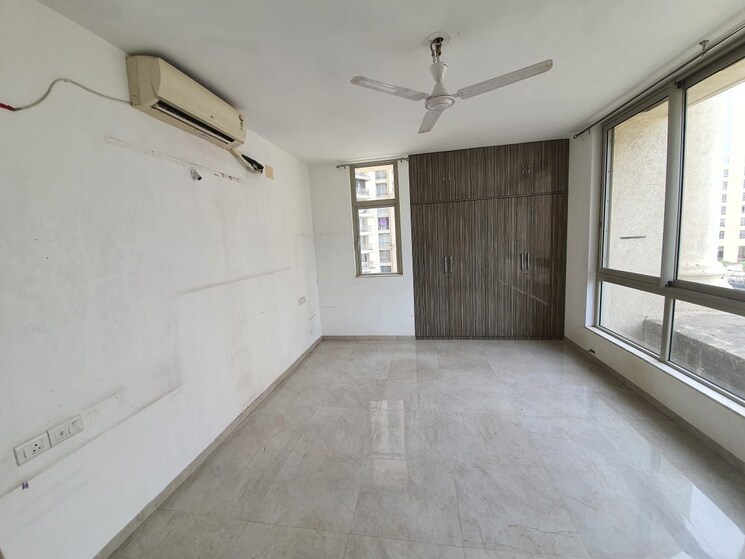Room, hiranandani-rodas-enclave-rosemount 3 Bedroom 1500 Sq.Ft. Apartment In Ghodbunder Road Thane 7517688