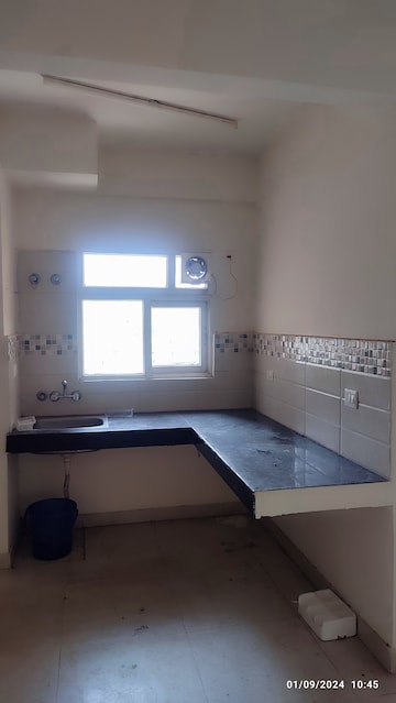 Furnished Amenities in 2 BHK Apartment at Signature Global Orchard Avenue, Sector 93 – for Sale
