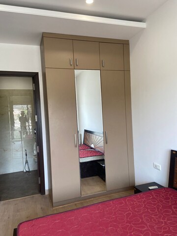 Room in 3 BHK Apartment at Parsvnath Green Ville, Sector 48 – for Sale