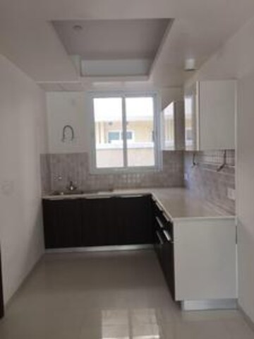 Kitchen in 3 BHK Builder Floor at BPTP Parkland Pride, Sector 77 – for Sale