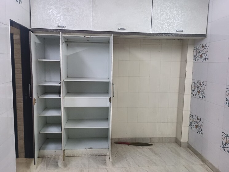 Room, damodar-park-apartment 1 Bedroom 560 Sq.Ft. Apartment In Ghatkopar West Mumbai 7518105