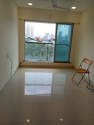 Room in 2 BHK Apartment at Mulund East – for Sale