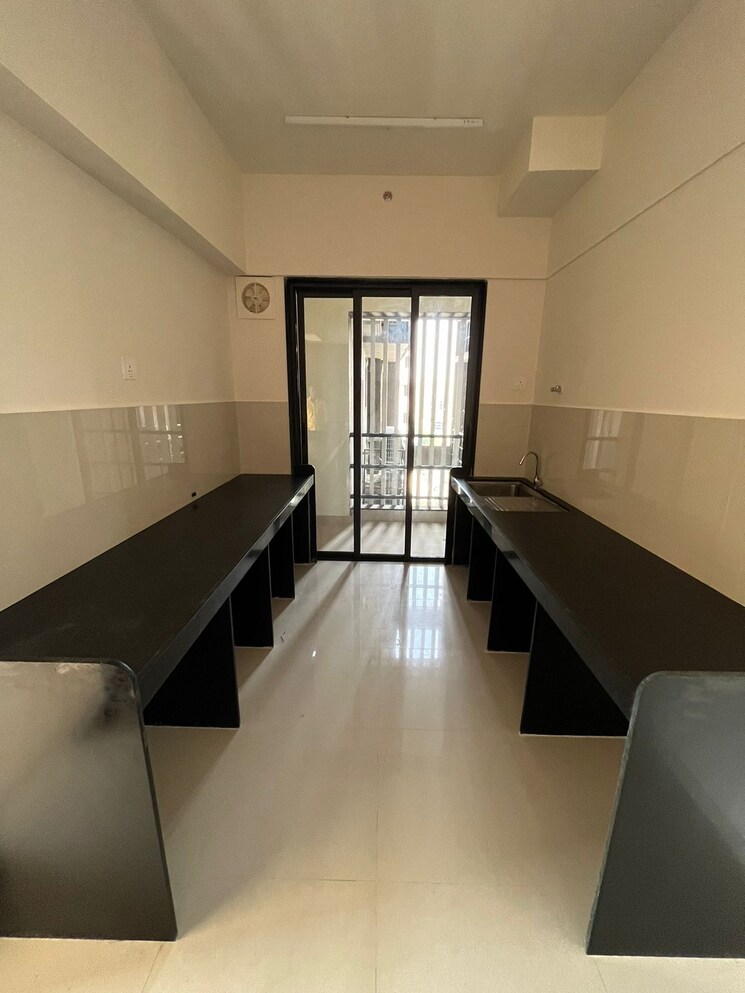 Kitchen, lodha-palava-city 3 Bedroom 1400 Sq.Ft. Apartment In Dombivli East Thane 7518180