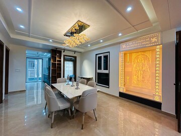 Living Room in 4 BHK Builder Floor at Sushant Lok 2, Sector 57 – for Sale