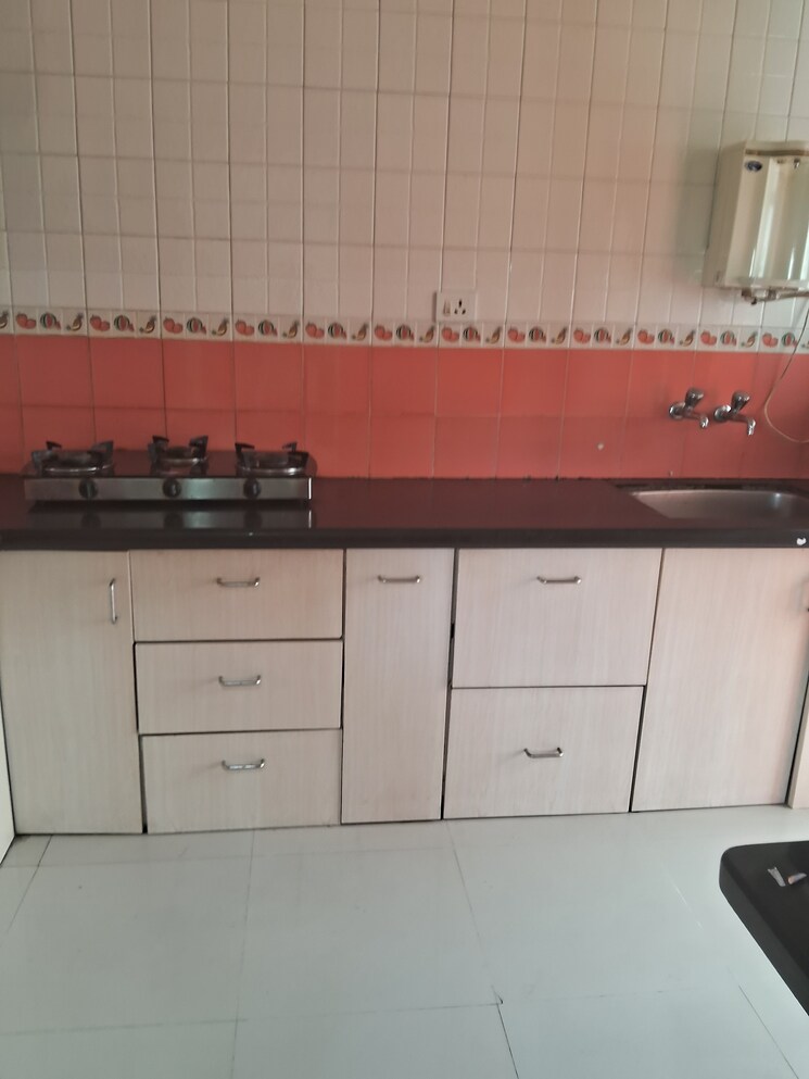 Bathroom, devi-orchid 2 Bedroom 1000 Sq.Ft. Apartment In Bopodi Pune 7518707