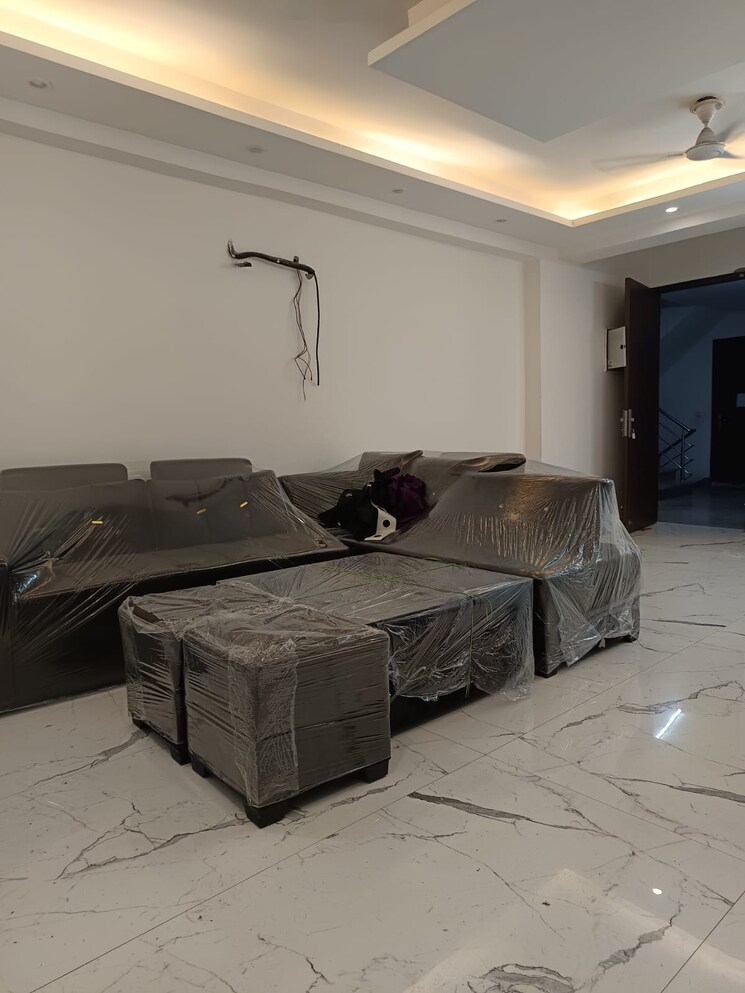 Living Room, chattarpur 3 Bedroom 1200 Sq.Ft. Builder Floor In Chattarpur Delhi 7518848