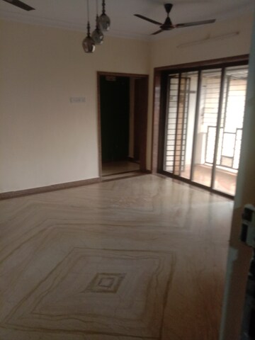 Room in 2 BHK Apartment at Vastu Dham Apartment Sector 11, Kopar Khairane – for Sale