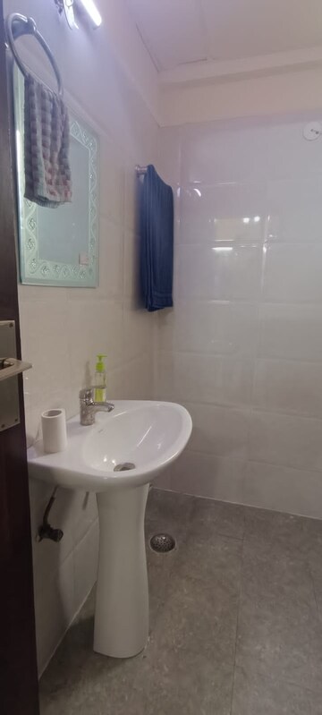 Bathroom in 4 BHK Apartment at Pioneer Park Presidia, Sector 62 – for Sale