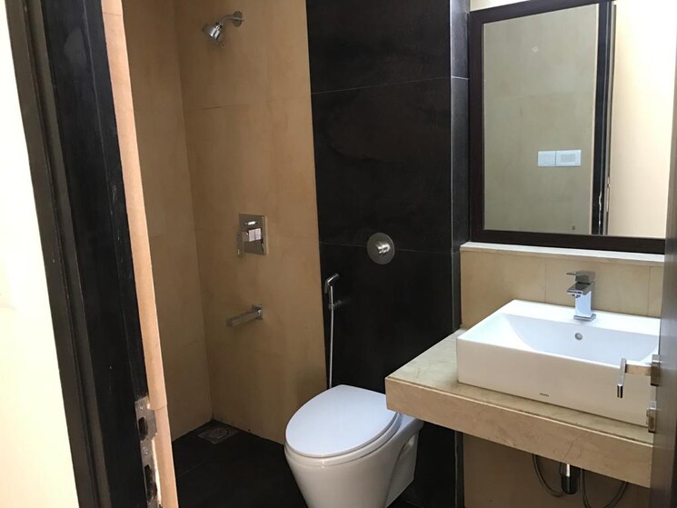 Bathroom, lodha-vivant 2 Bedroom 650 Sq.Ft. Apartment In Ghodbunder Road Thane 7519236