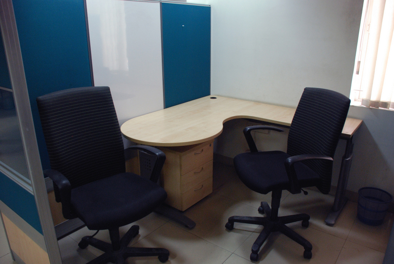 Office Space For Rent in Vertex Palacia