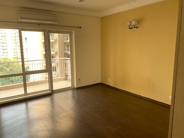 Room in 3 BHK Apartment at Conscient Heritage One, Sector 62 – for Sale