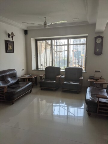 Living Room in 3 BHK Apartment at Marathon Cosmos, Mulund West – for Sale