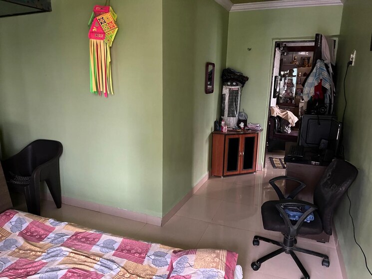 Living Room, sai-shraddha-apartment-thane 2 Bedroom 800 Sq.Ft. Apartment In Lokmanya Nagar Thane 7519646