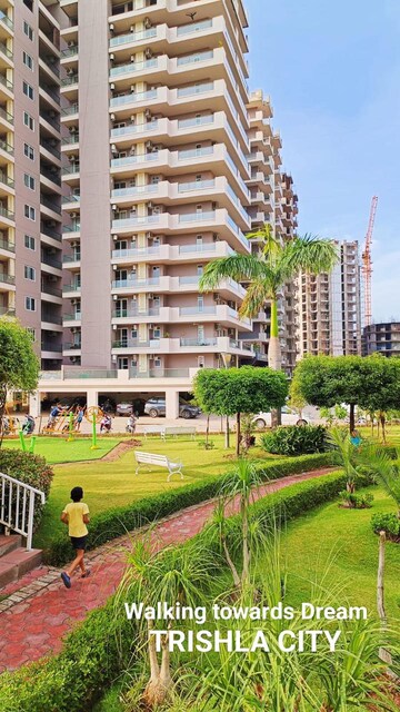 3 BHK Apartment For Sale in Trishla City, Patiala Road