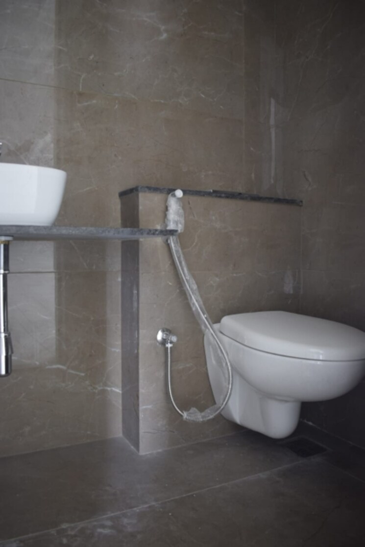 Bathroom, baner 3 Bedroom 1941 Sq.Ft. Apartment In Baner Pune 7520017