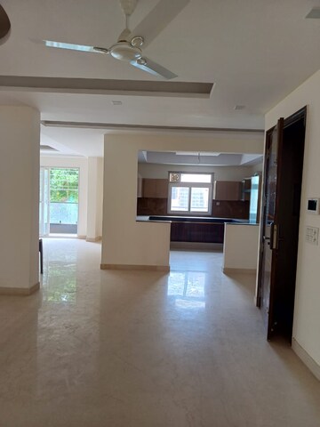 Kitchen in 3.5 BHK Builder Floor at Palam Vihar Residents Association, Palam Vihar – for Sale