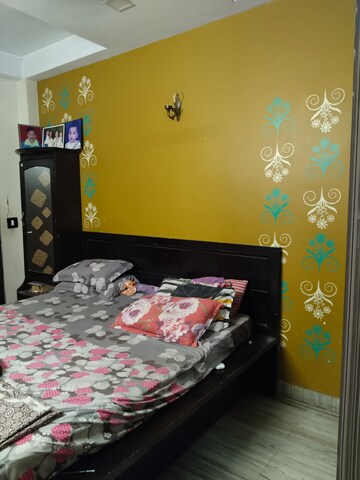 Bedroom in 2 BHK Builder Floor at Indirapuram Gyan Khand 4 – for Sale