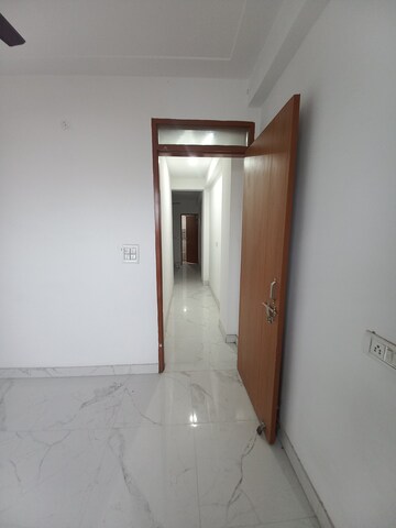 Building Lobby in 1 BHK Builder Floor at Khanpur – for Sale