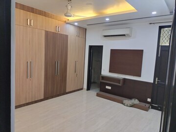 रेसिडेंशियल बिल्डर फ्लोर वर्ग यार्ड फॉर रेंट इन सोमी नगर दिल्ली  7520732