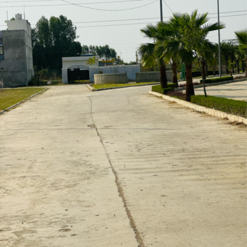 Parking in  Plot at Sultanpur Road – for Sale