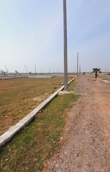  Plot For Sale in Jewar