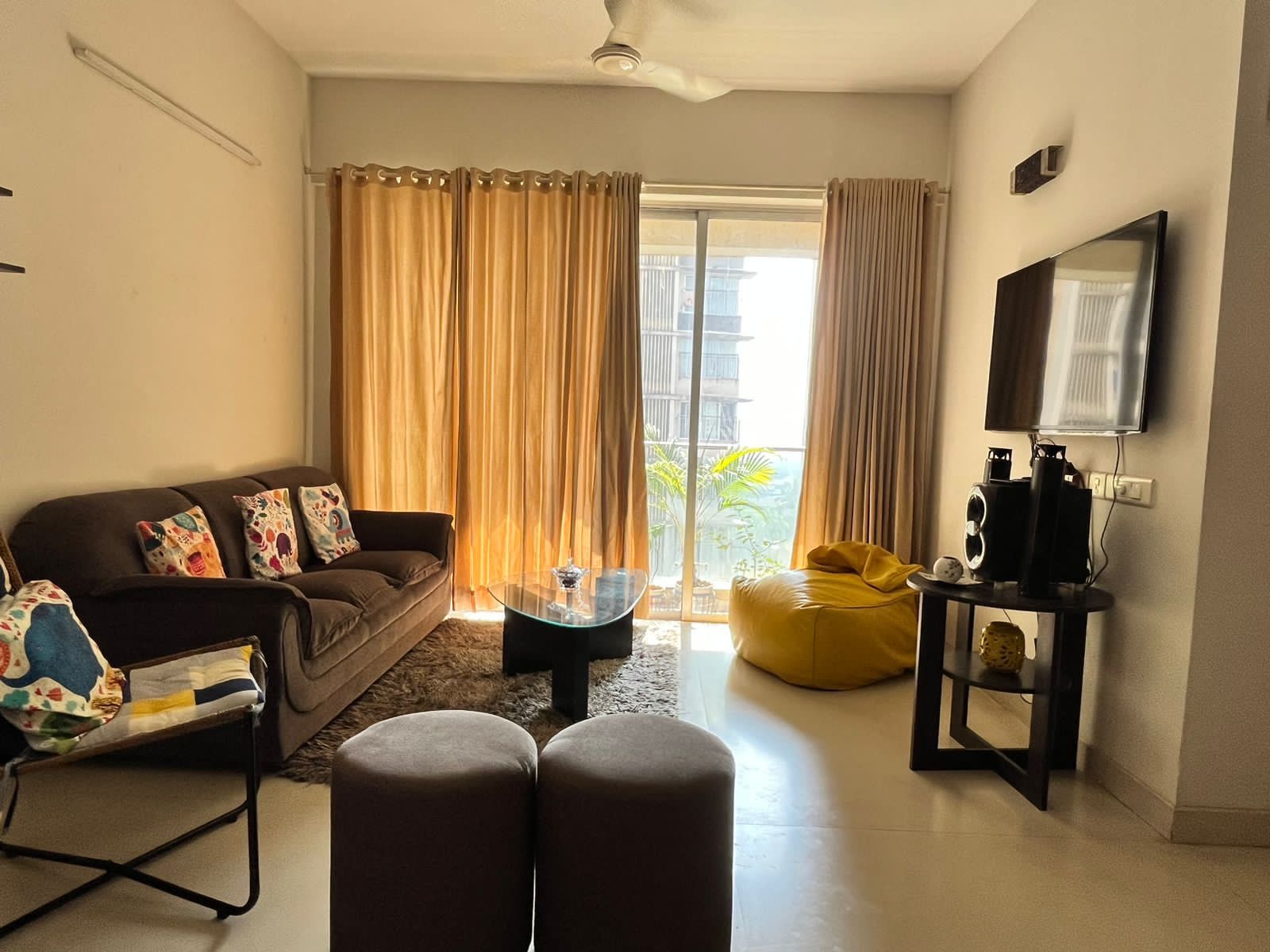 2 BHK Apartment For Resale in Om Sai Mansarovar CHS Mira Road East Mumbai  7520900