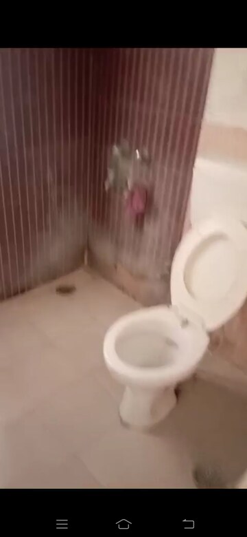 Bathroom in 3.5 BHK Apartment at Jaypee Greens Aman, Sector 151 – for Sale