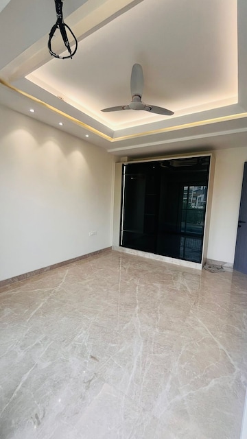 Room in 4 BHK Builder Floor at Ansal API Esencia, Sector 67 – for Sale