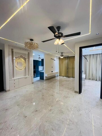 Room in 4 BHK Builder Floor at Ansal API Esencia, Sector 67 – for Sale