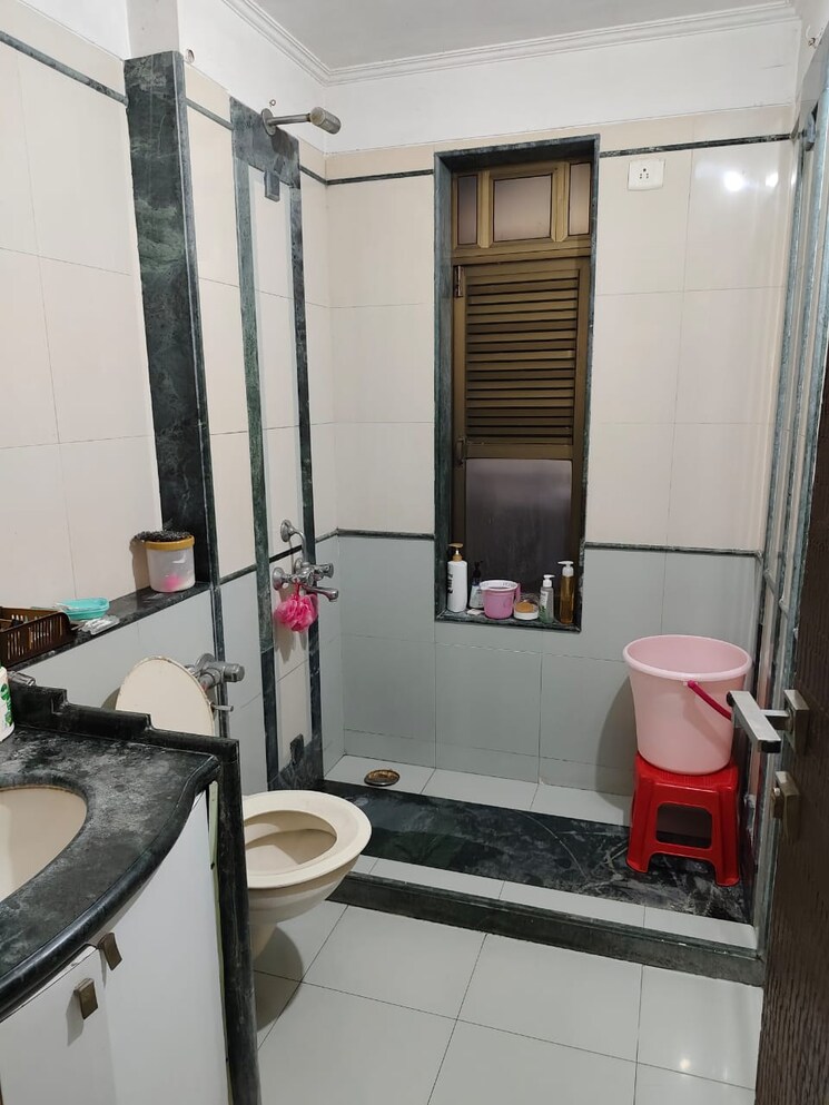 Bathroom, ganga-tower-ii 3 Bedroom 1300 Sq.Ft. Apartment In Chembur Mumbai 7522725