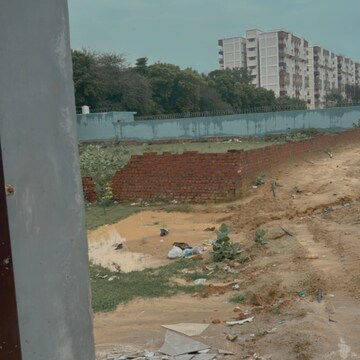 Swimming Pool in  Plot at Maruti Kunj – for Sale