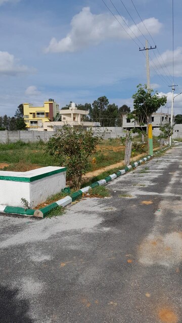  Plot – Exterior View View at Gantiganahalli - for Sale
