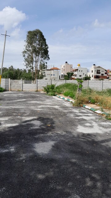  Plot – Exterior View View at Gantiganahalli - for Sale