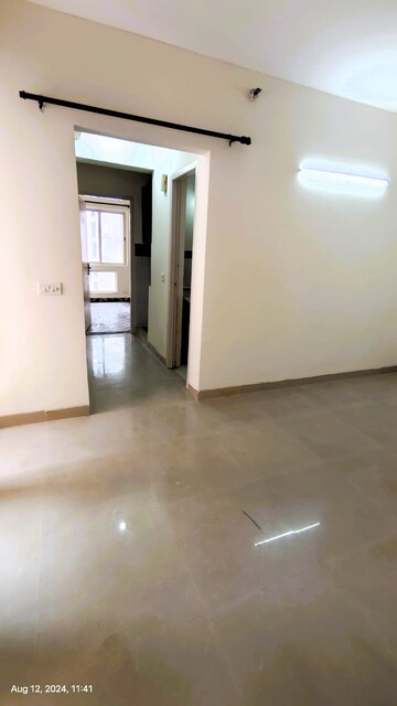 Room in 3 BHK Apartment at Siddharth Vihar – for Sale