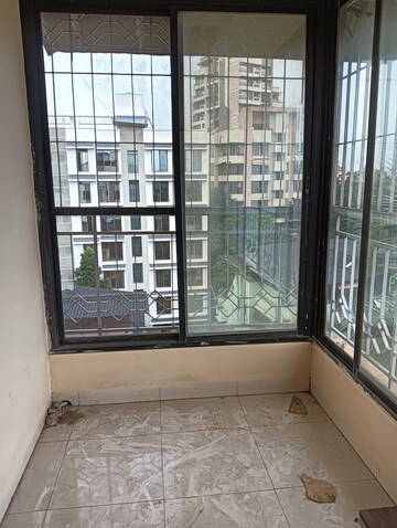 Room in 2 BHK Builder Floor at Dombivli – for Sale
