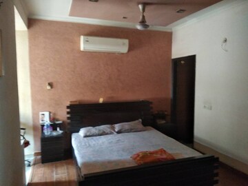 Bedroom in 3 BHK Apartment at Peer Mucchalla – for Sale