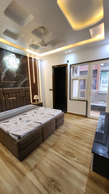 Bedroom in 3 BHK Builder Floor at Uttam Nagar – for Sale