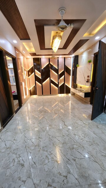 Master Plan in 3 BHK Builder Floor at Uttam Nagar – for Sale