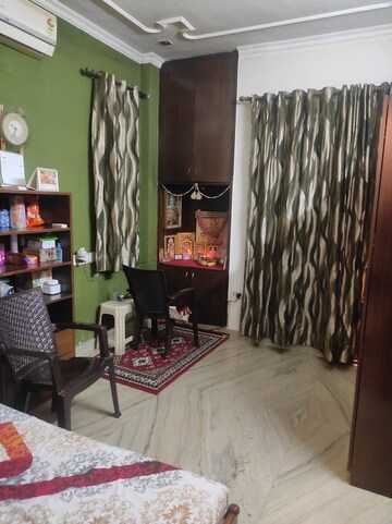 Bedroom in 3 BHK Builder Floor at Eros Rosewood City, Sector 49 – for Sale