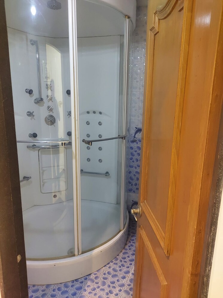 Bathroom, dream-homes-karjat 3 Bedroom 13500 Sq.Ft. Independent House In Karjat Navi Mumbai 7524767