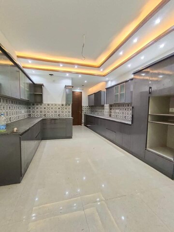 4 BHK Builder Floor For Sale in Green Fields Colony
