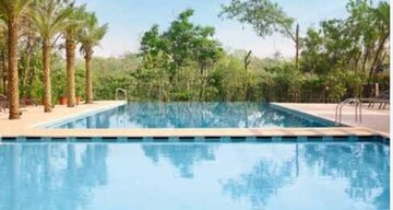 Swimming Pool in 2 BHK Apartment at Kolshet Road – for Sale