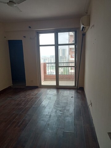 Room in 2.5 BHK Apartment at Assotech The Nest, Sain Vihar – for Sale